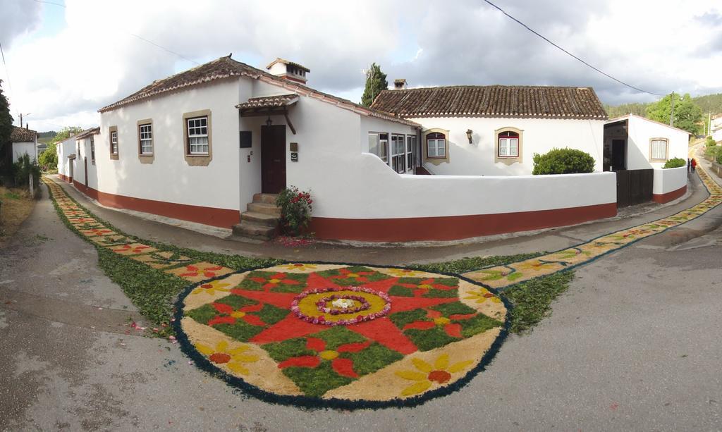 Quintal De Alem Do Ribeiro-Turismo Rural Lousa  Ngoại thất bức ảnh