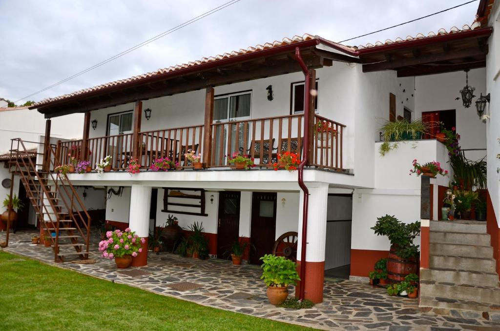 Quintal De Alem Do Ribeiro-Turismo Rural Lousa  Ngoại thất bức ảnh